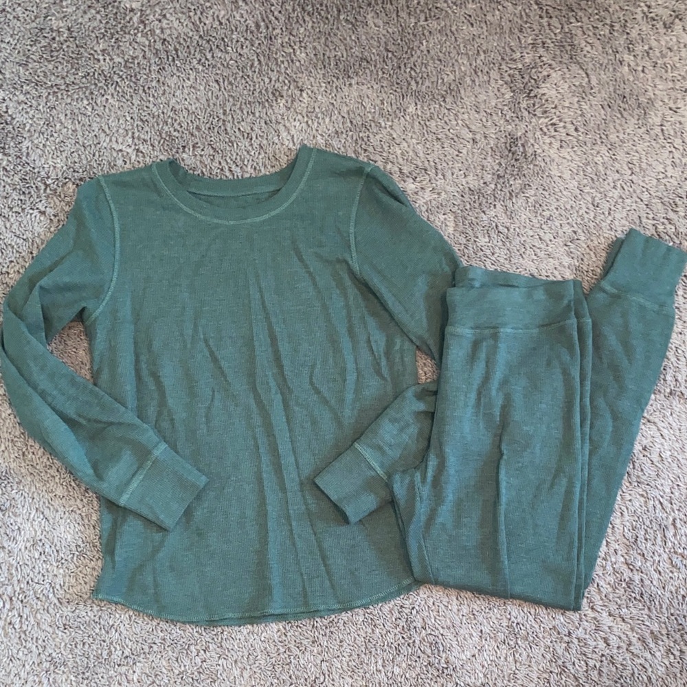 Warm Essentials by CuddlDuds Green Thermal Set size M